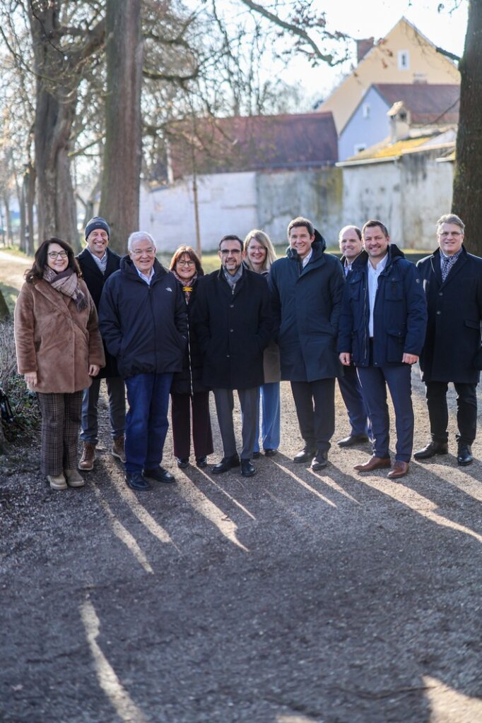 Vorstand der CSU-Landtagsfraktion vor Ort im nördlichen Oberbayern – Holetschek: Region Ingolstadt im Landtag besonders stark vertreten